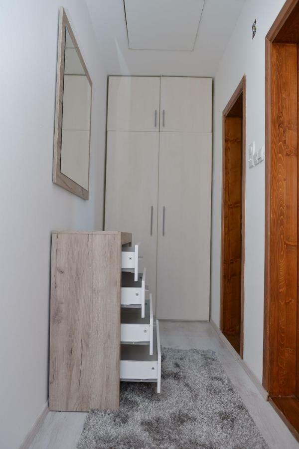 Apartman Filip Novi Pazar Eksteriør billede
